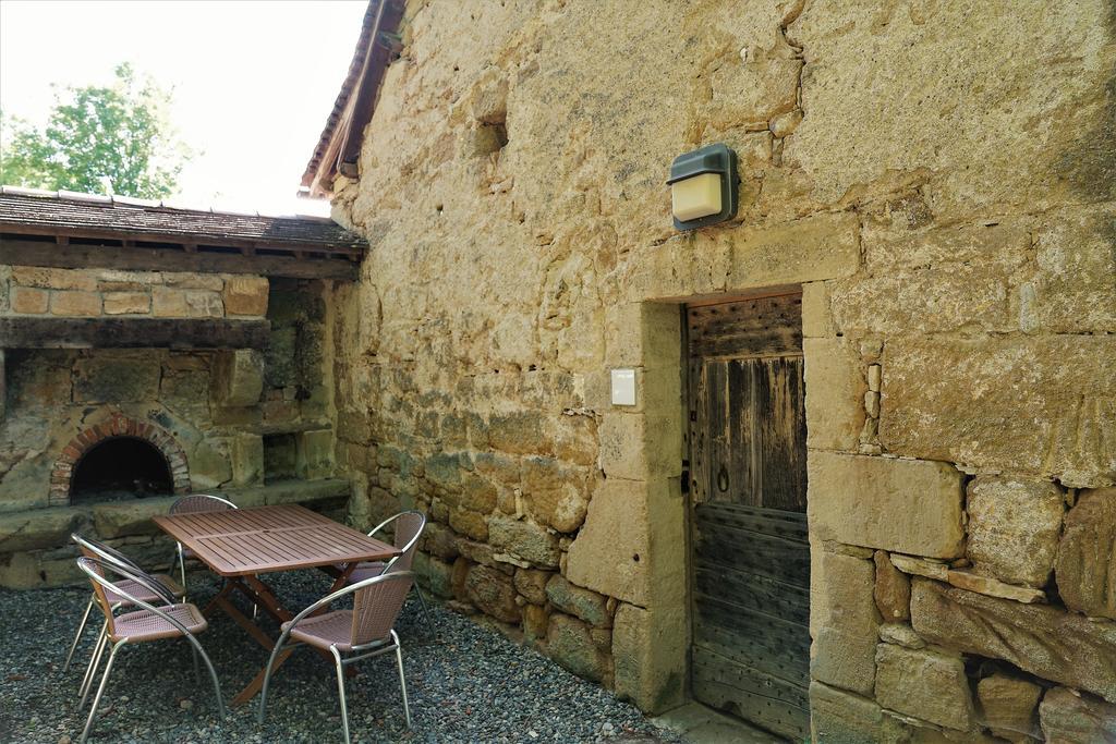 Hotel Restaurant Le Murier De Viels - Grand Figeac Causse-et-Diege エクステリア 写真