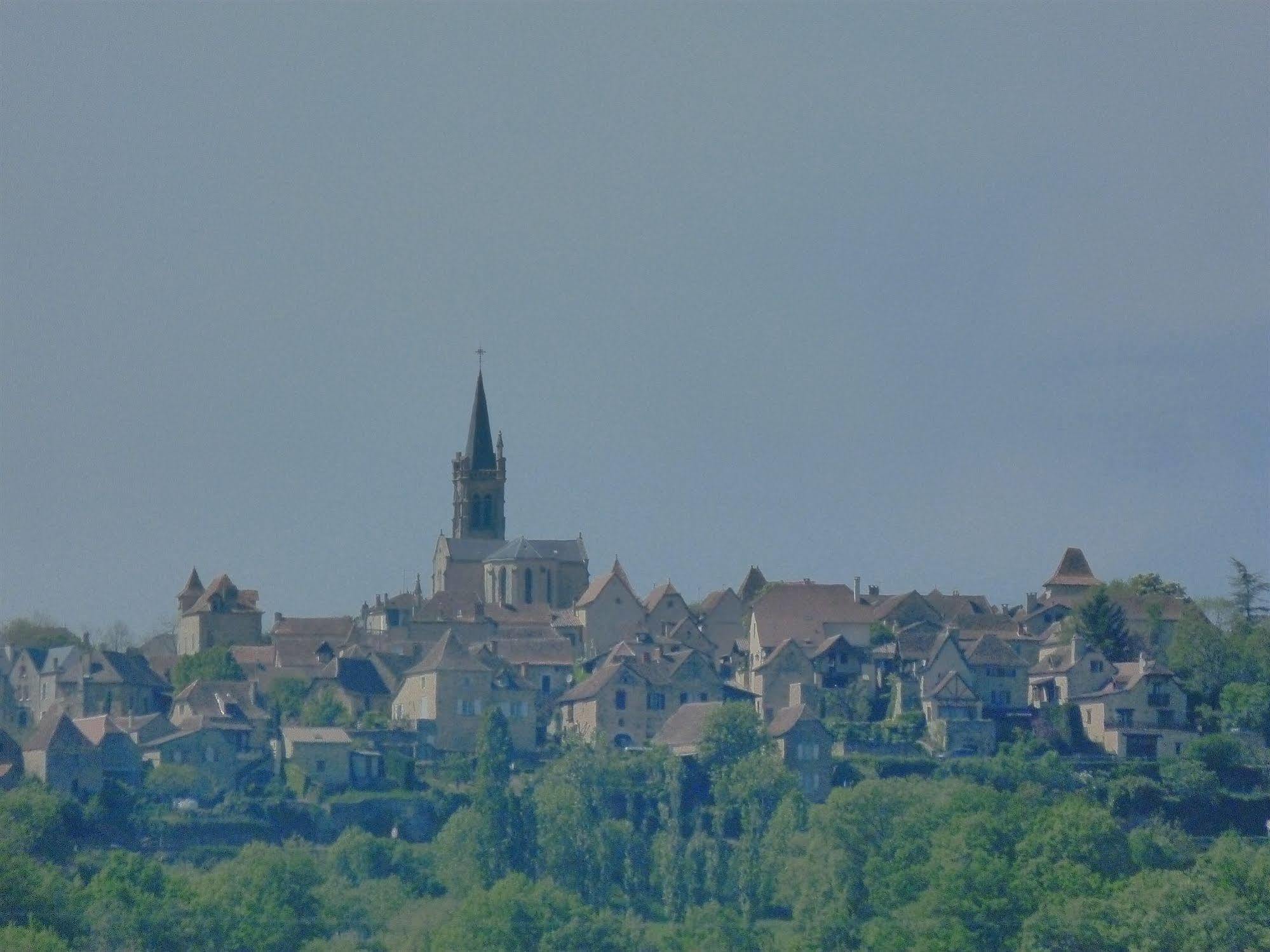 Hotel Restaurant Le Murier De Viels - Grand Figeac Causse-et-Diege エクステリア 写真