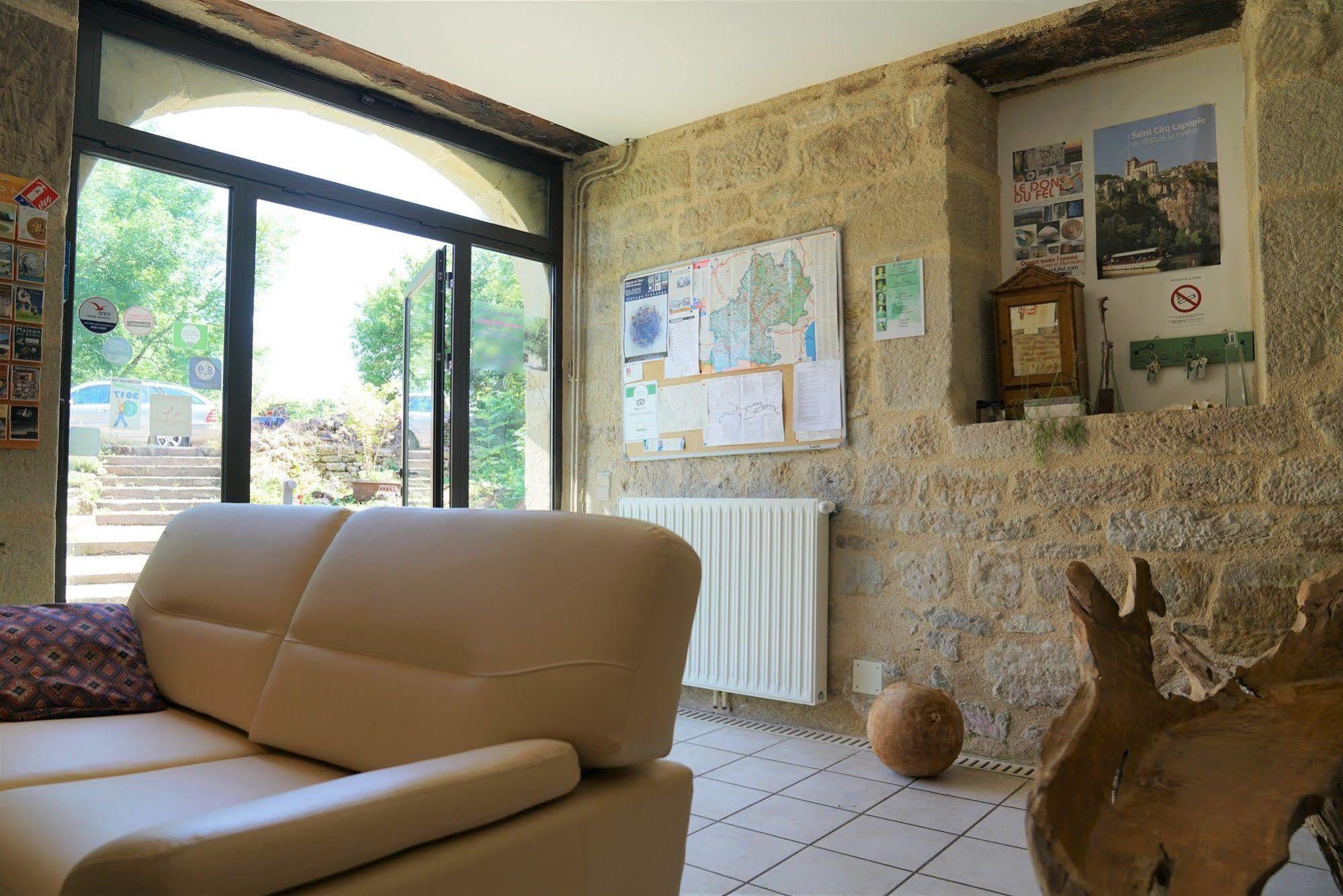 Hotel Restaurant Le Murier De Viels - Grand Figeac Causse-et-Diege エクステリア 写真
